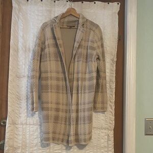 Ann Taylor Beige and Cream Knit Cardigan